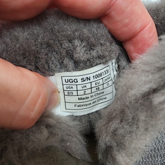 UGG size 2 / 3 kids toddler grey with blue bow Cassie infant - Picture 7 of 7